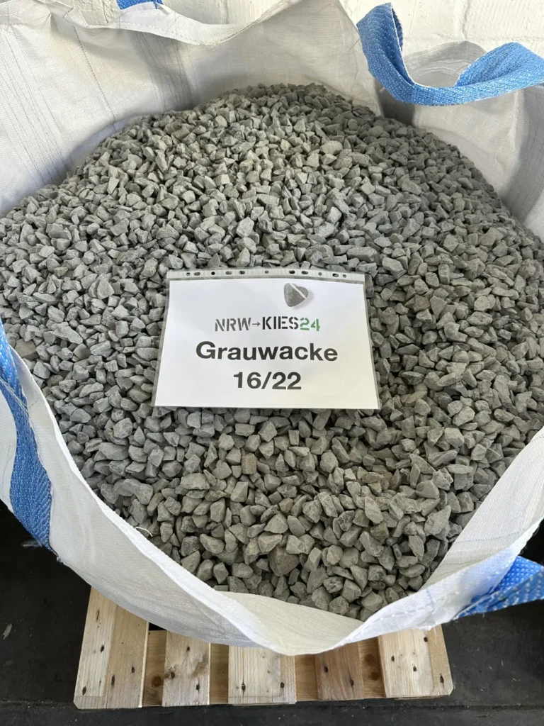 Lagerplatz und Materialien der NRW-Kies24 GmbH – Bild 6